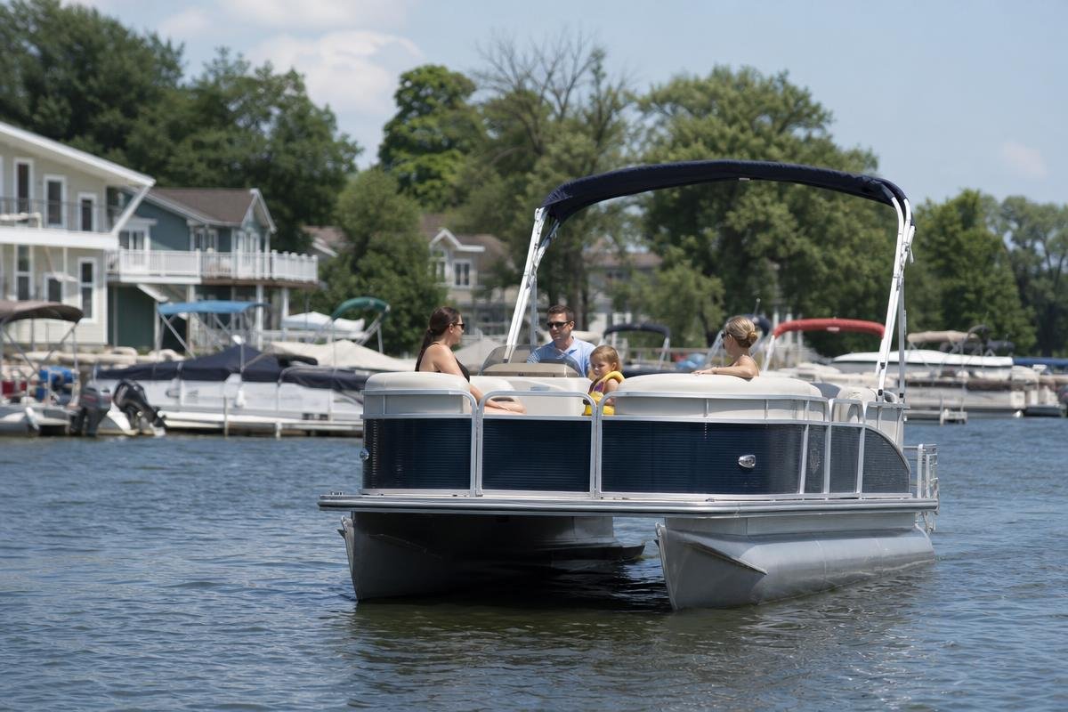 boat insurance coverage for Fox Lake waterfront owners on the Chain O' Lakes